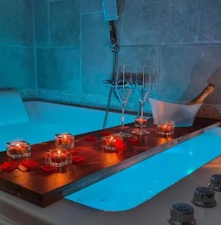 Studio Spa Le Petit Clos Villa Chelles (Seine-et-Marne)